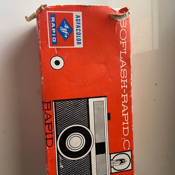 Vintage Agfa-Gevaert Isoflash-Rapid C Camera - Picture 11 of 11